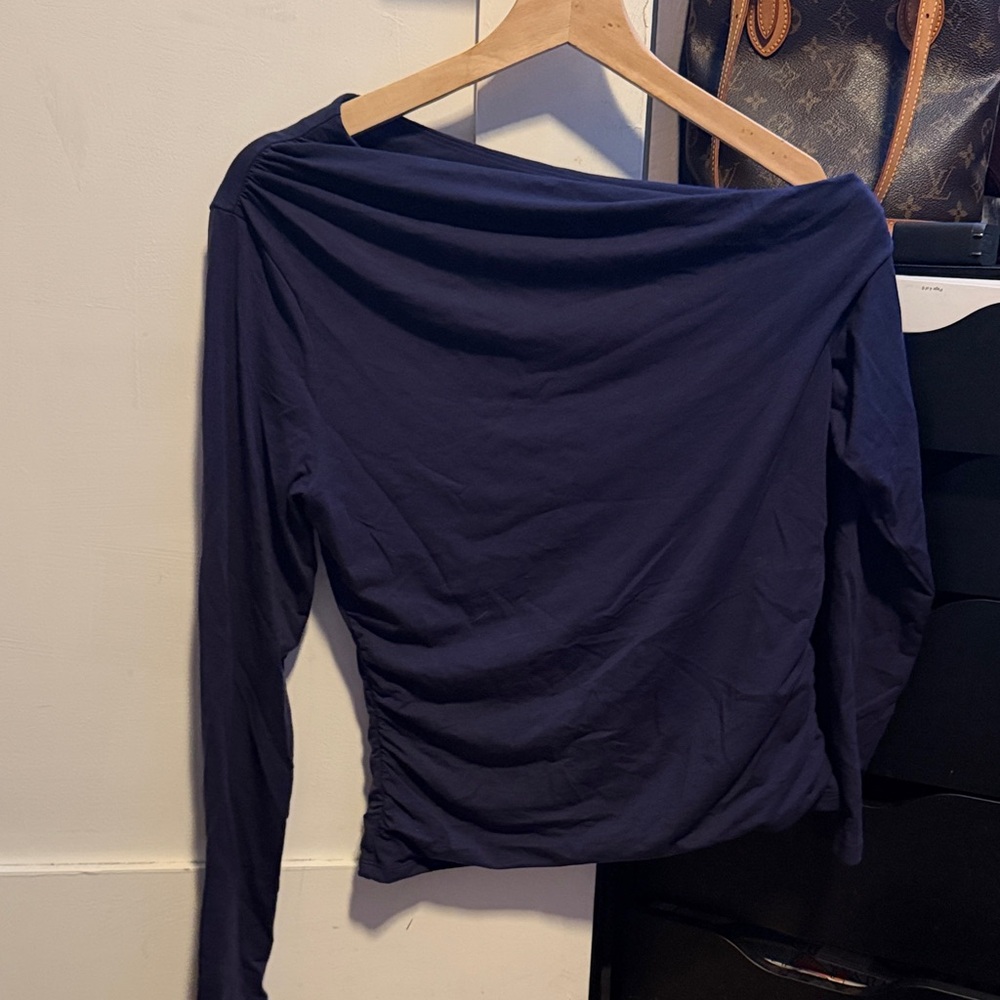 Abercrombie & Fitch Navy Off-Shoulder Long Sleeve Top